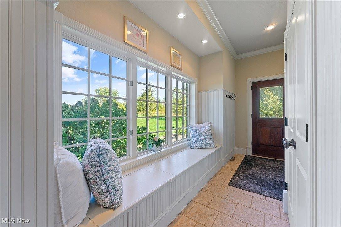 8068 Maplevale Drive, Canfield, OH 44406