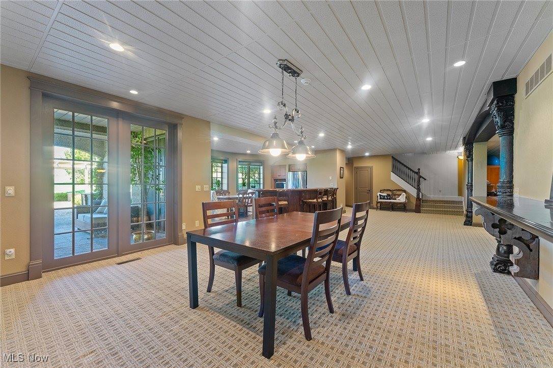 8068 Maplevale Drive, Canfield, OH 44406