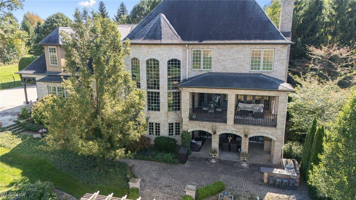 8068 Maplevale Drive, Canfield, OH 44406