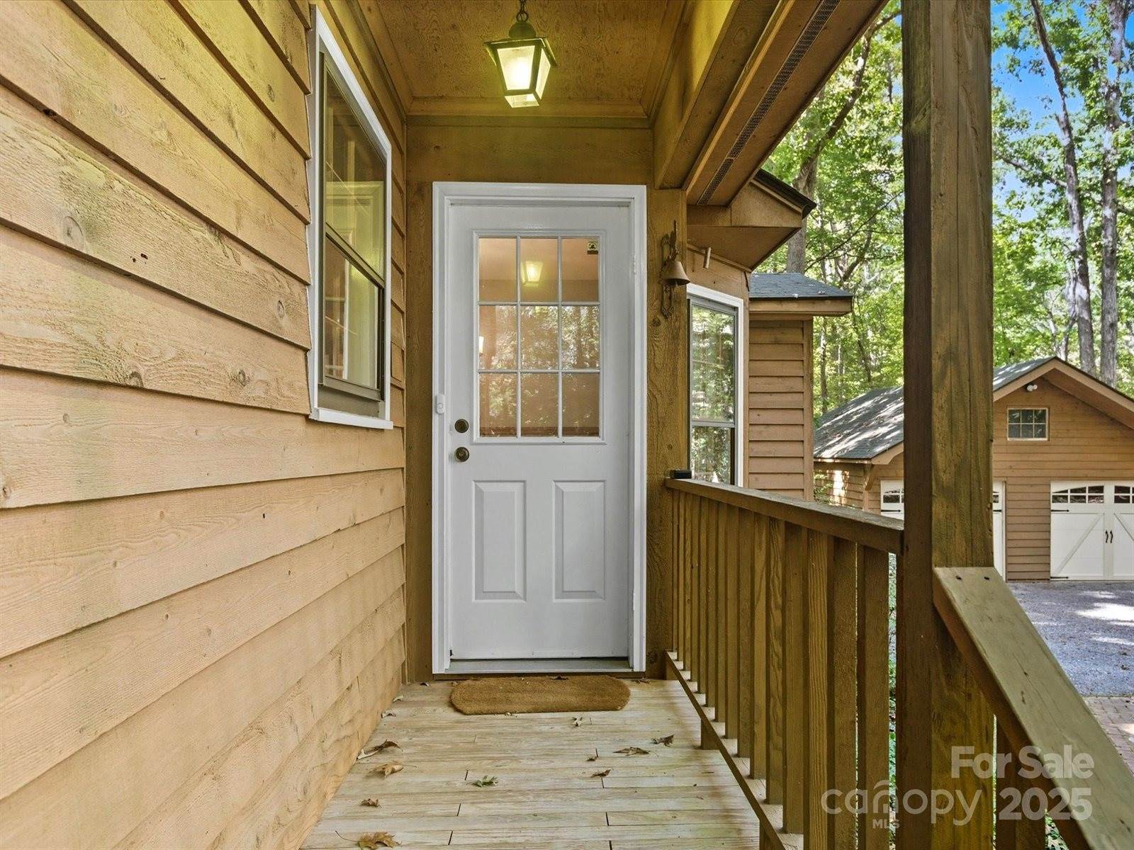 100 Canterbury Lane, Matthews, NC 28104