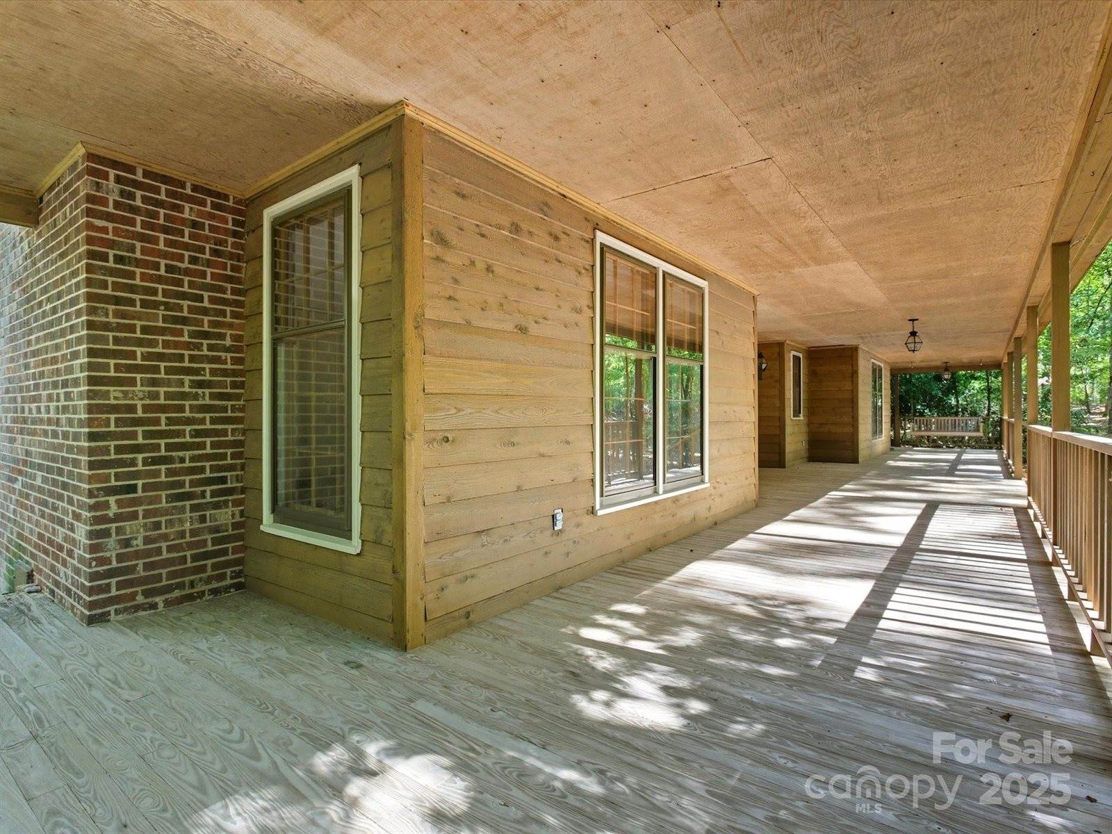 100 Canterbury Lane, Matthews, NC 28104