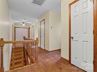100 Canterbury Lane, Matthews, NC 28104