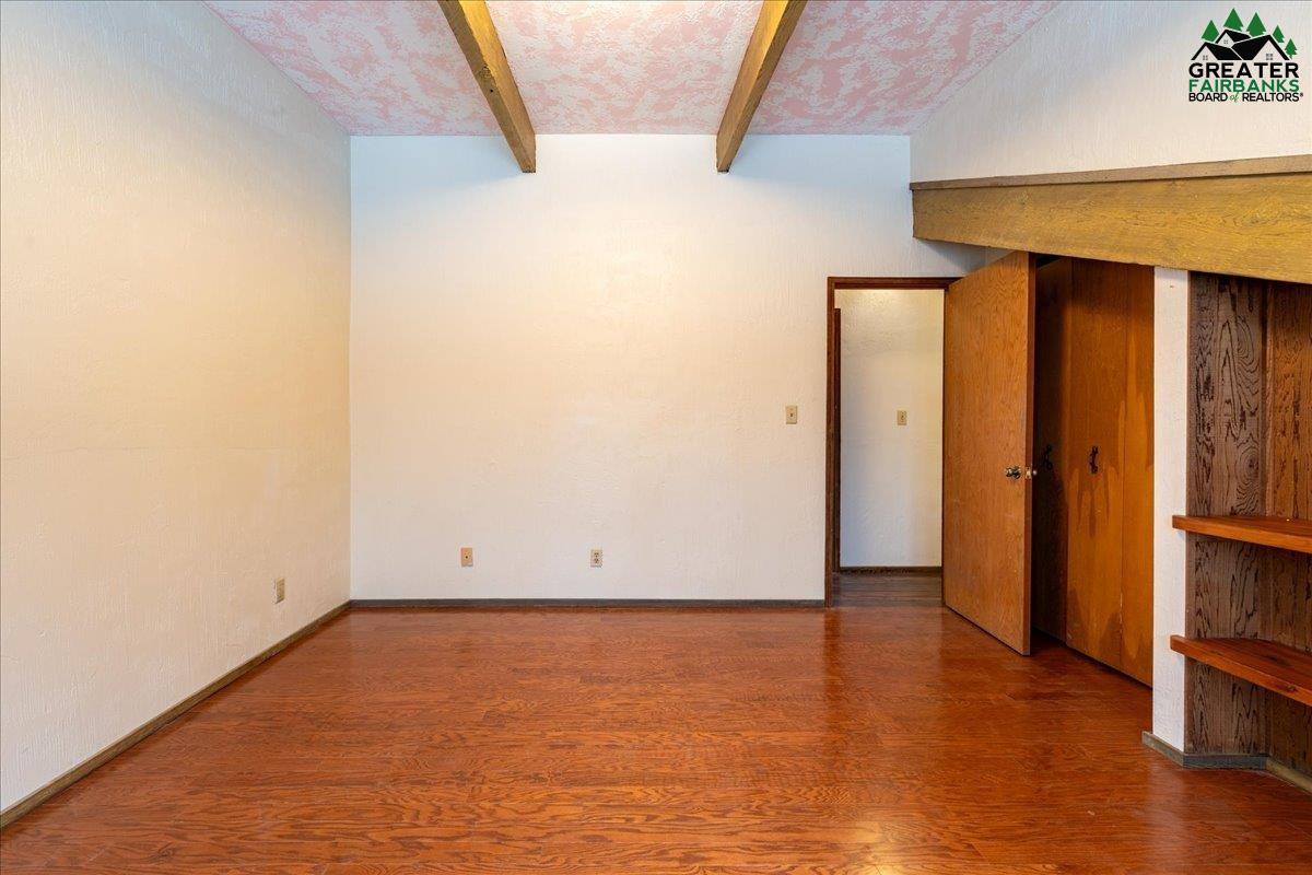 551 Ruth Estates Road, Fairbanks, AK 99712