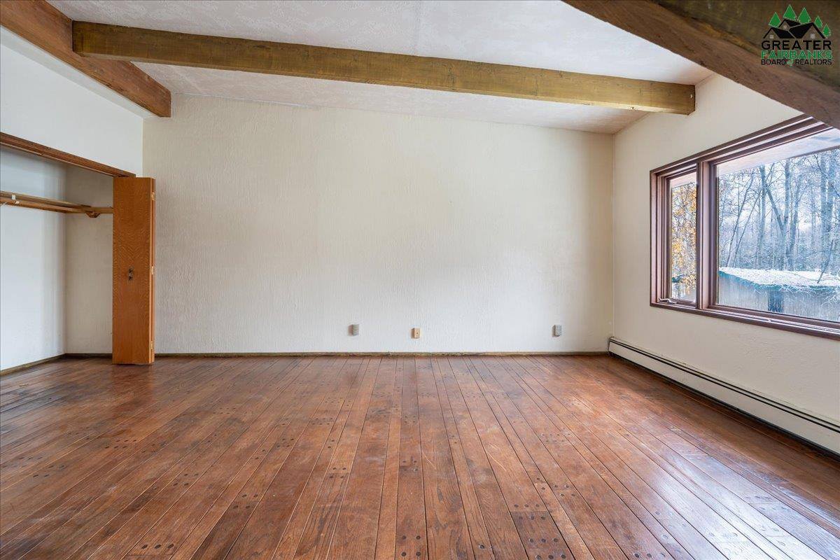 551 Ruth Estates Road, Fairbanks, AK 99712