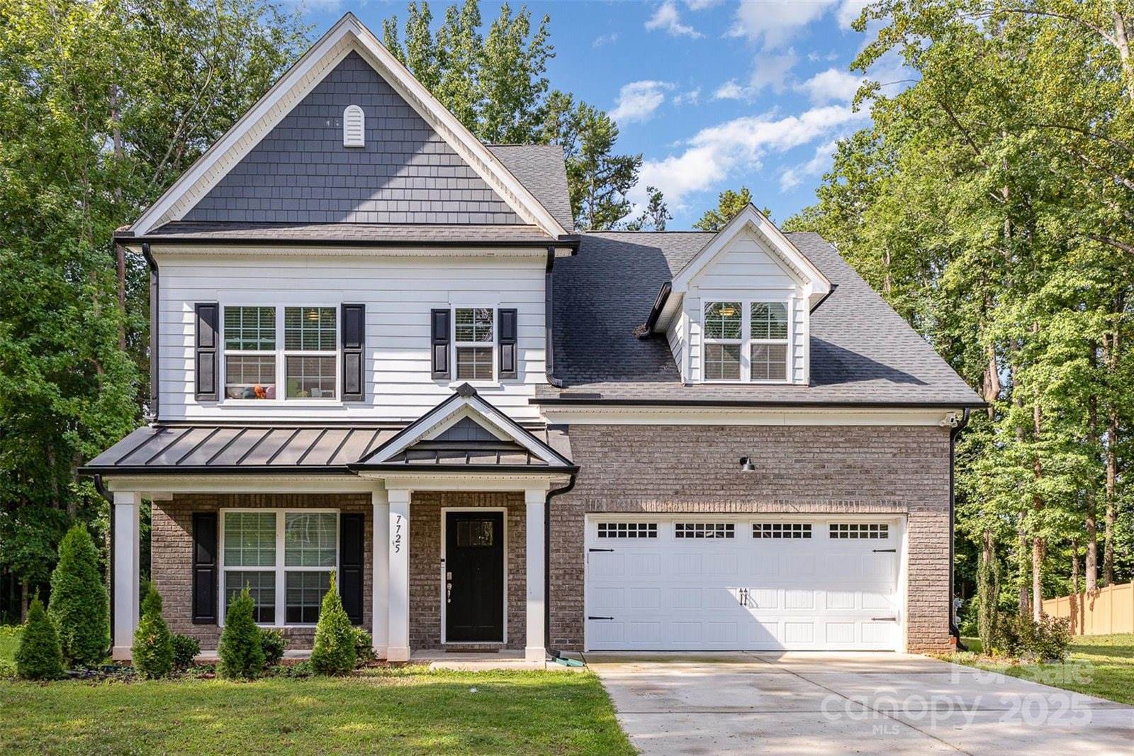 7725 Shalom Drive, Charlotte, NC 28216