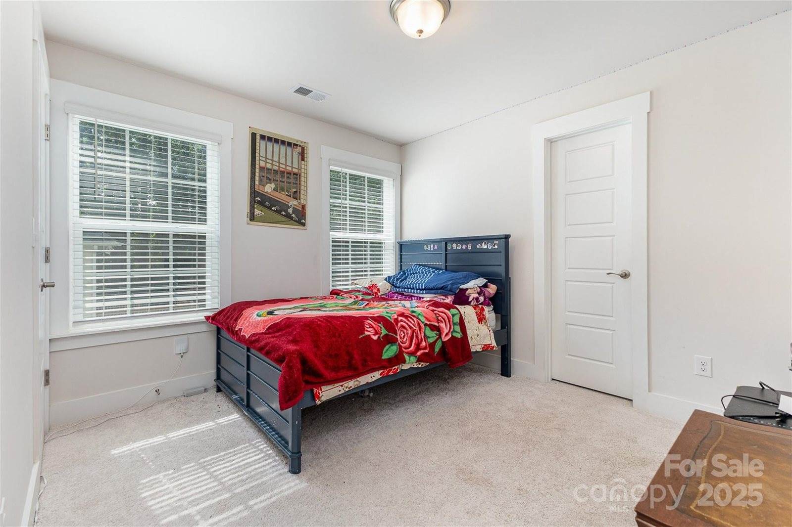 7725 Shalom Drive, Charlotte, NC 28216