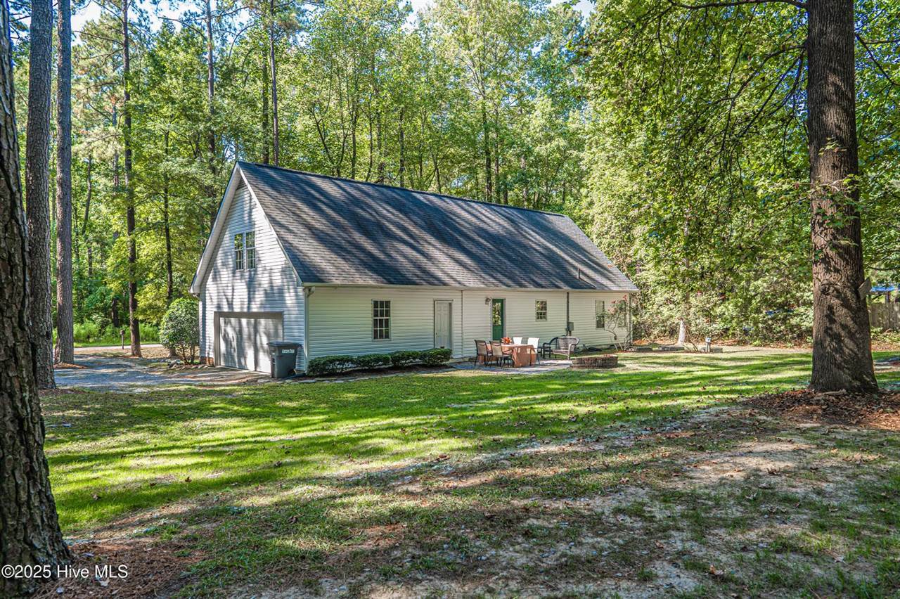 105 Heather Lane, Moore County, NC 28387