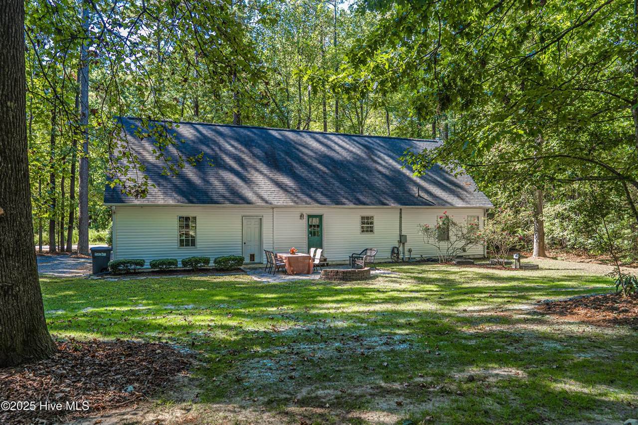 105 Heather Lane, Moore County, NC 28387