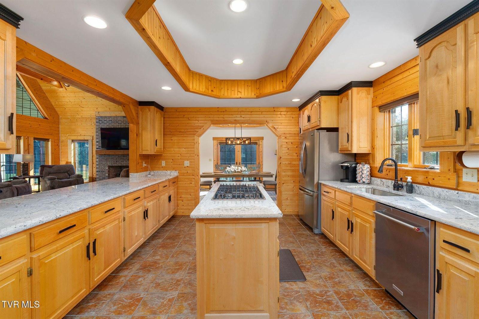 285 Cable Hollow Road, Butler, TN 37640