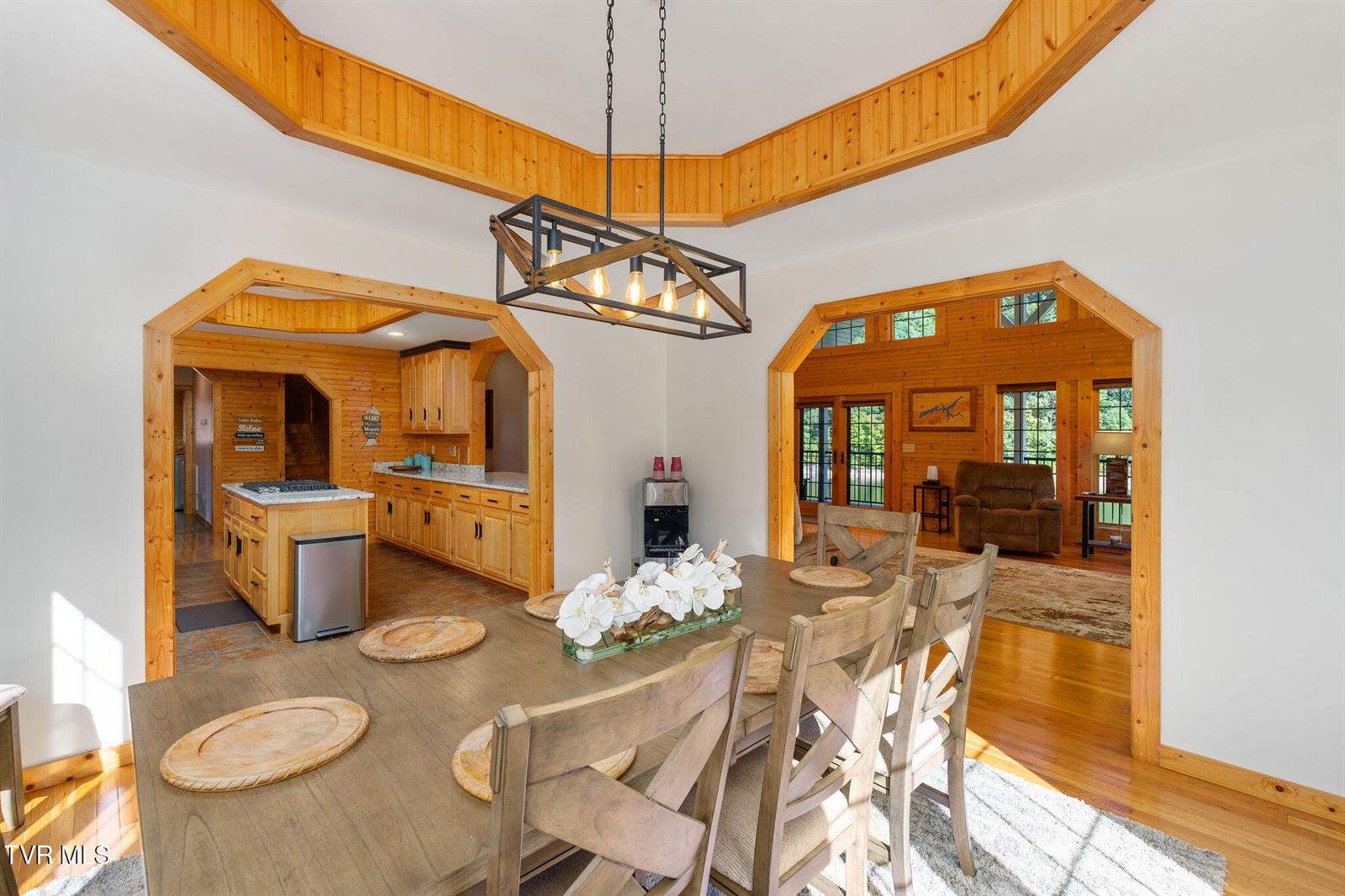 285 Cable Hollow Road, Butler, TN 37640