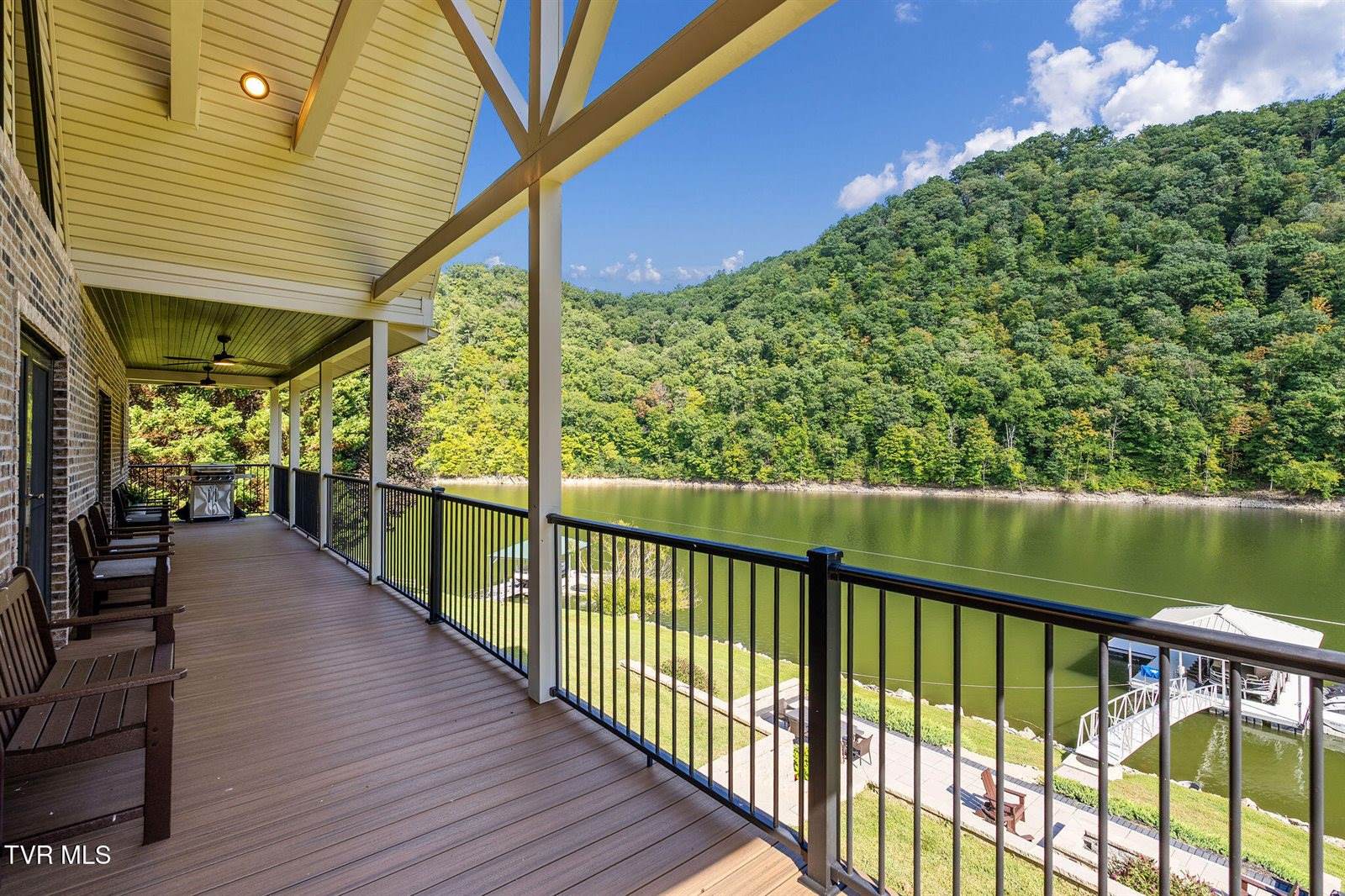 285 Cable Hollow Road, Butler, TN 37640