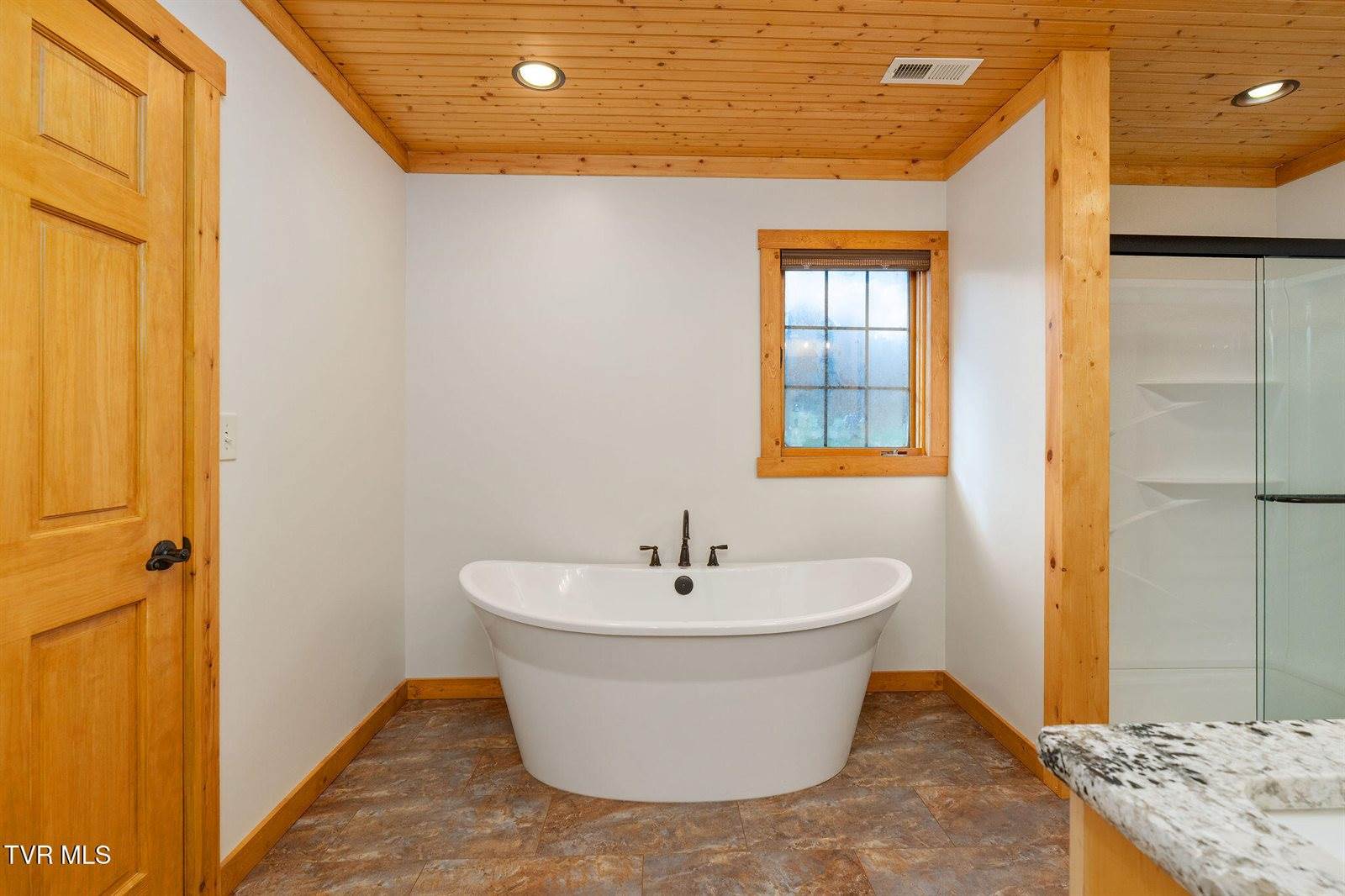 285 Cable Hollow Road, Butler, TN 37640