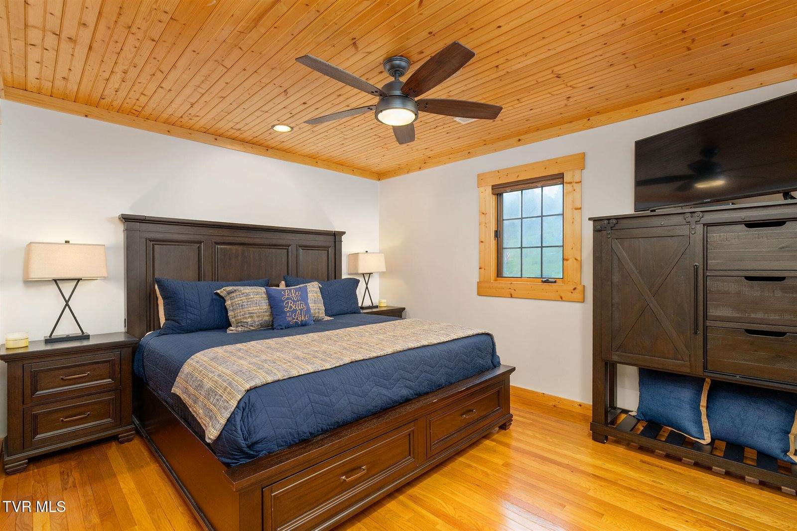 285 Cable Hollow Road, Butler, TN 37640