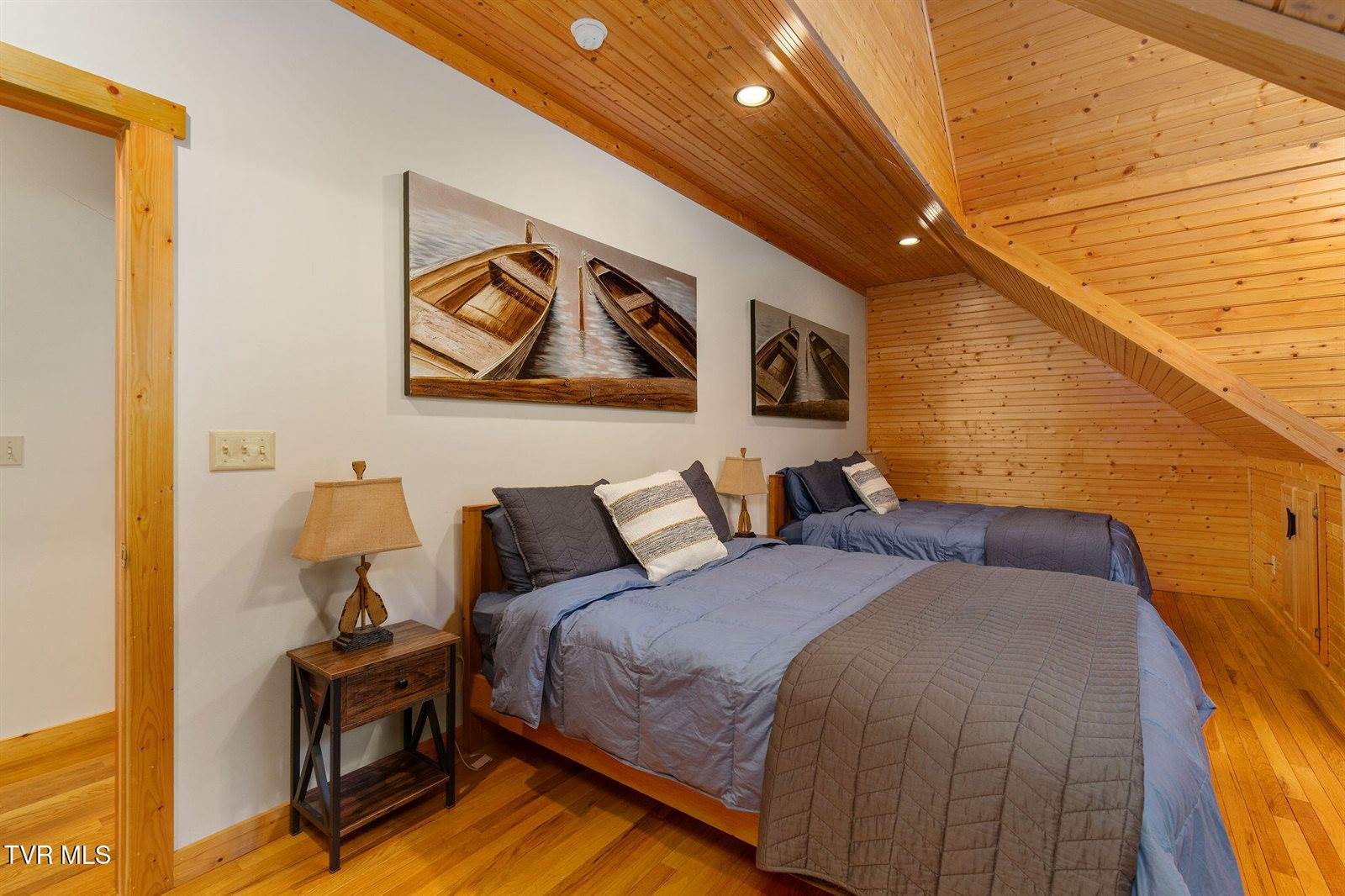 285 Cable Hollow Road, Butler, TN 37640