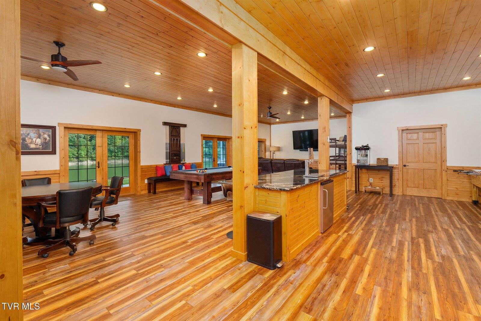 285 Cable Hollow Road, Butler, TN 37640