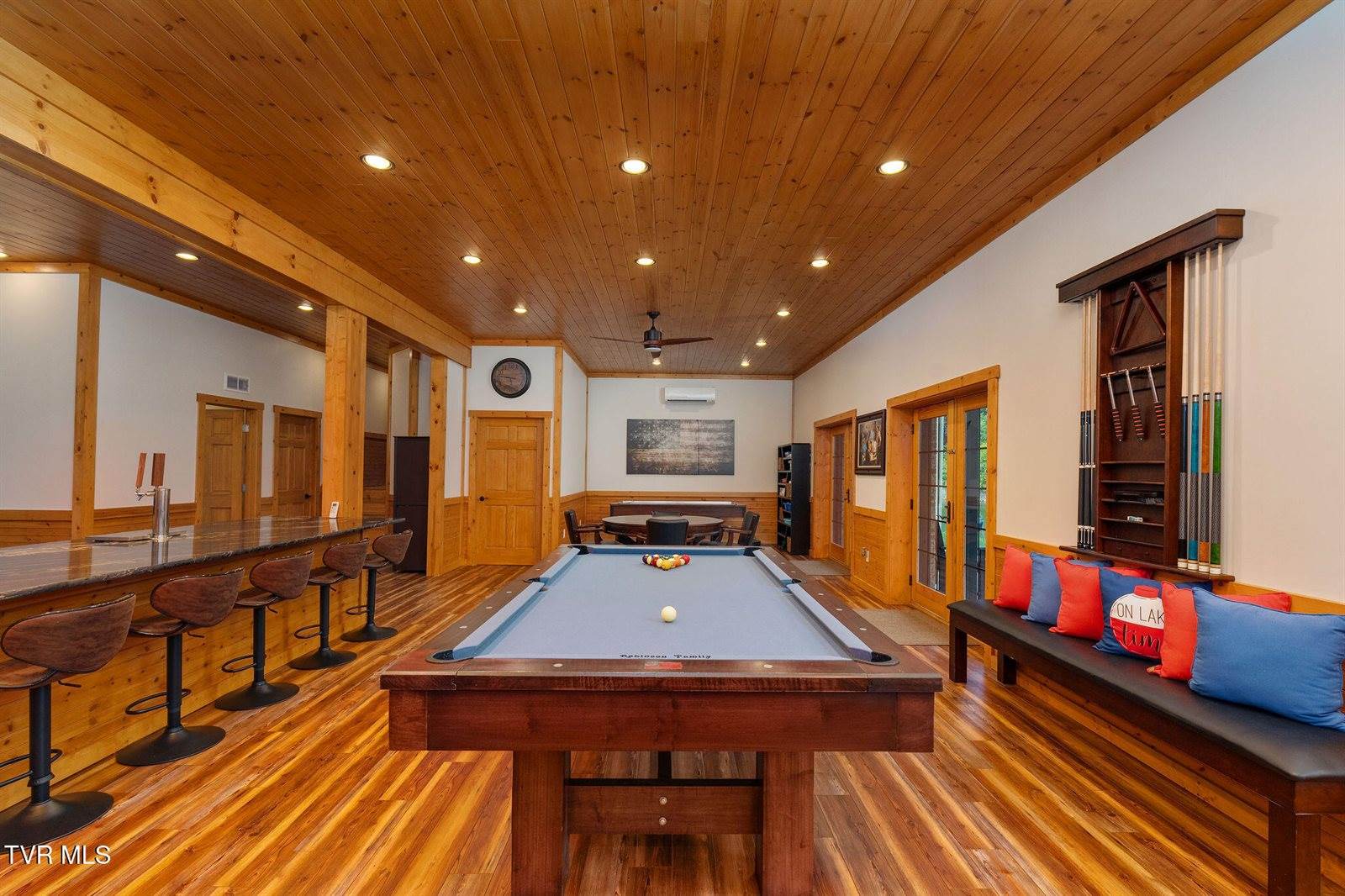 285 Cable Hollow Road, Butler, TN 37640