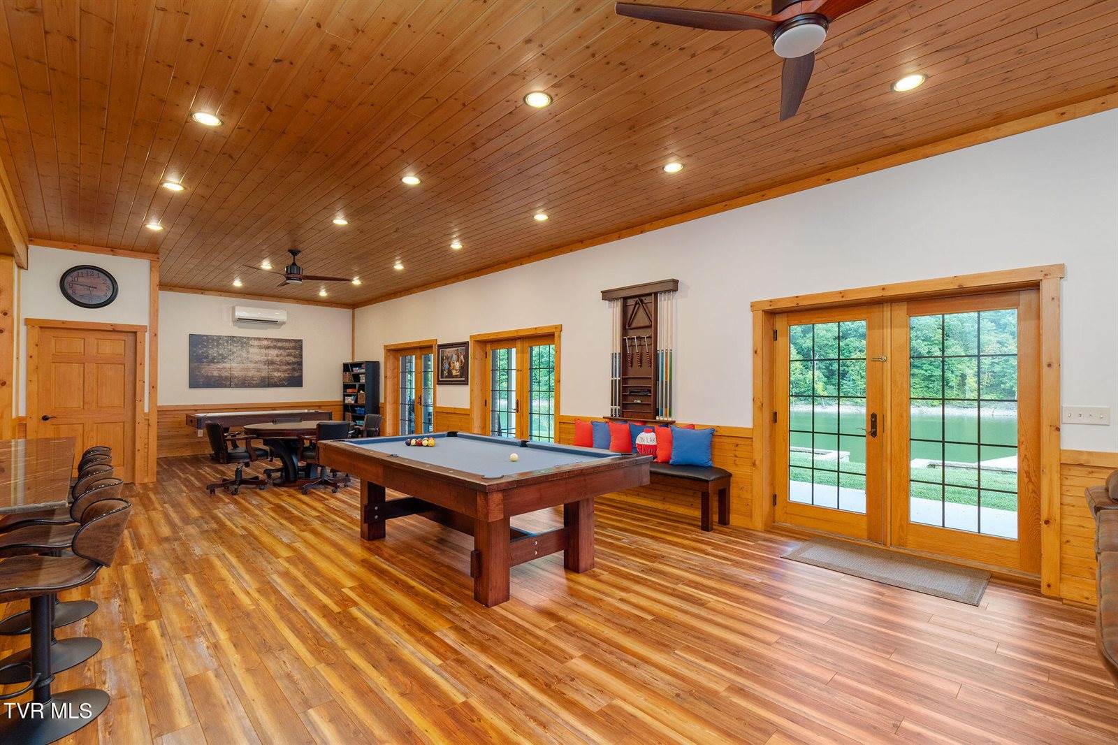 285 Cable Hollow Road, Butler, TN 37640