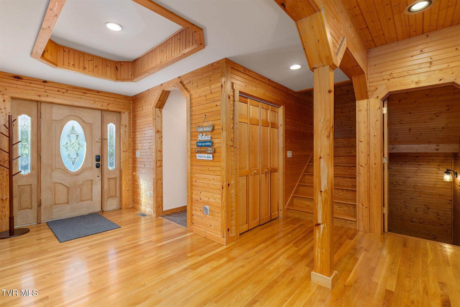 285 Cable Hollow Road, Butler, TN 37640