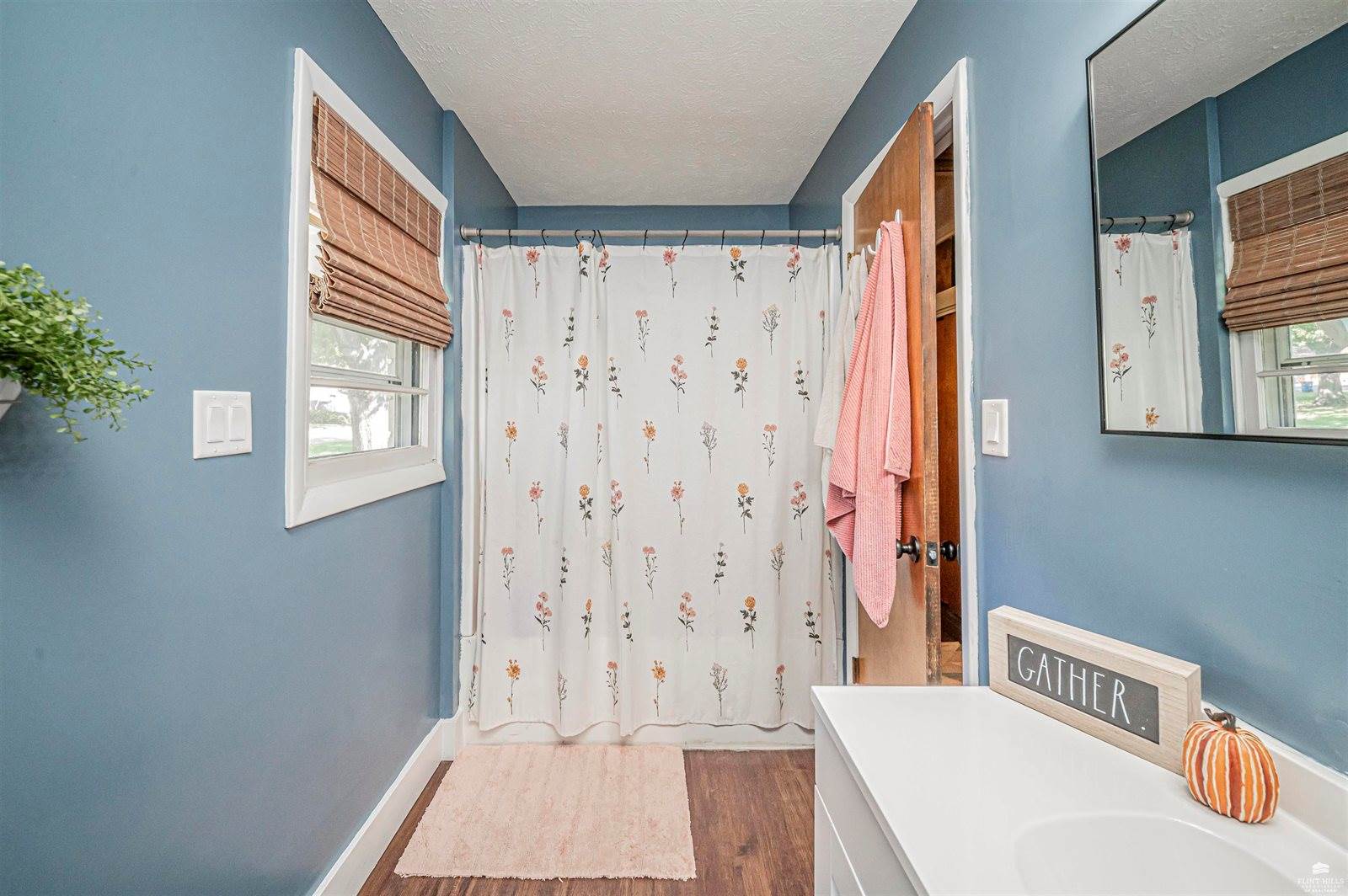 111 Moyne Drive, Abilene, KS 67410