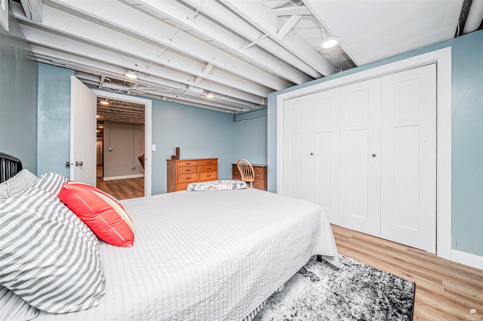 111 Moyne Drive, Abilene, KS 67410