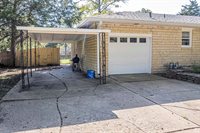 111 Moyne Drive, Abilene, KS 67410