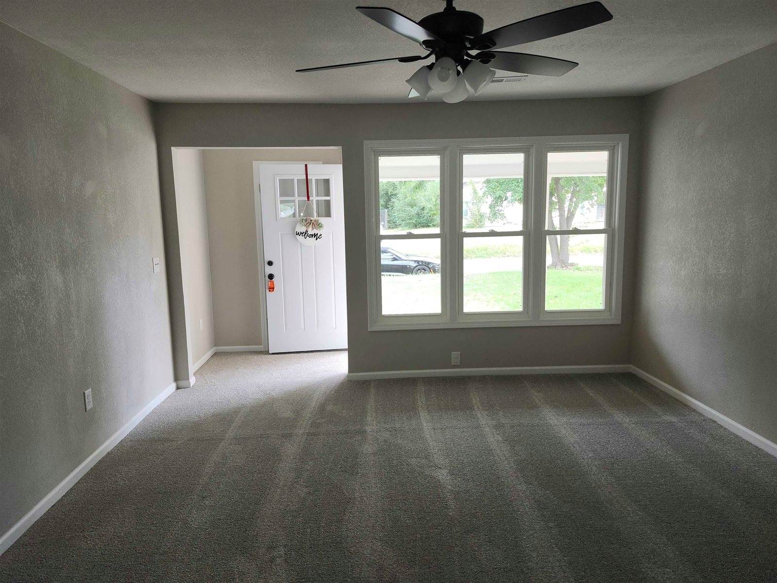 1739 North Green St, Wichita, KS 67214