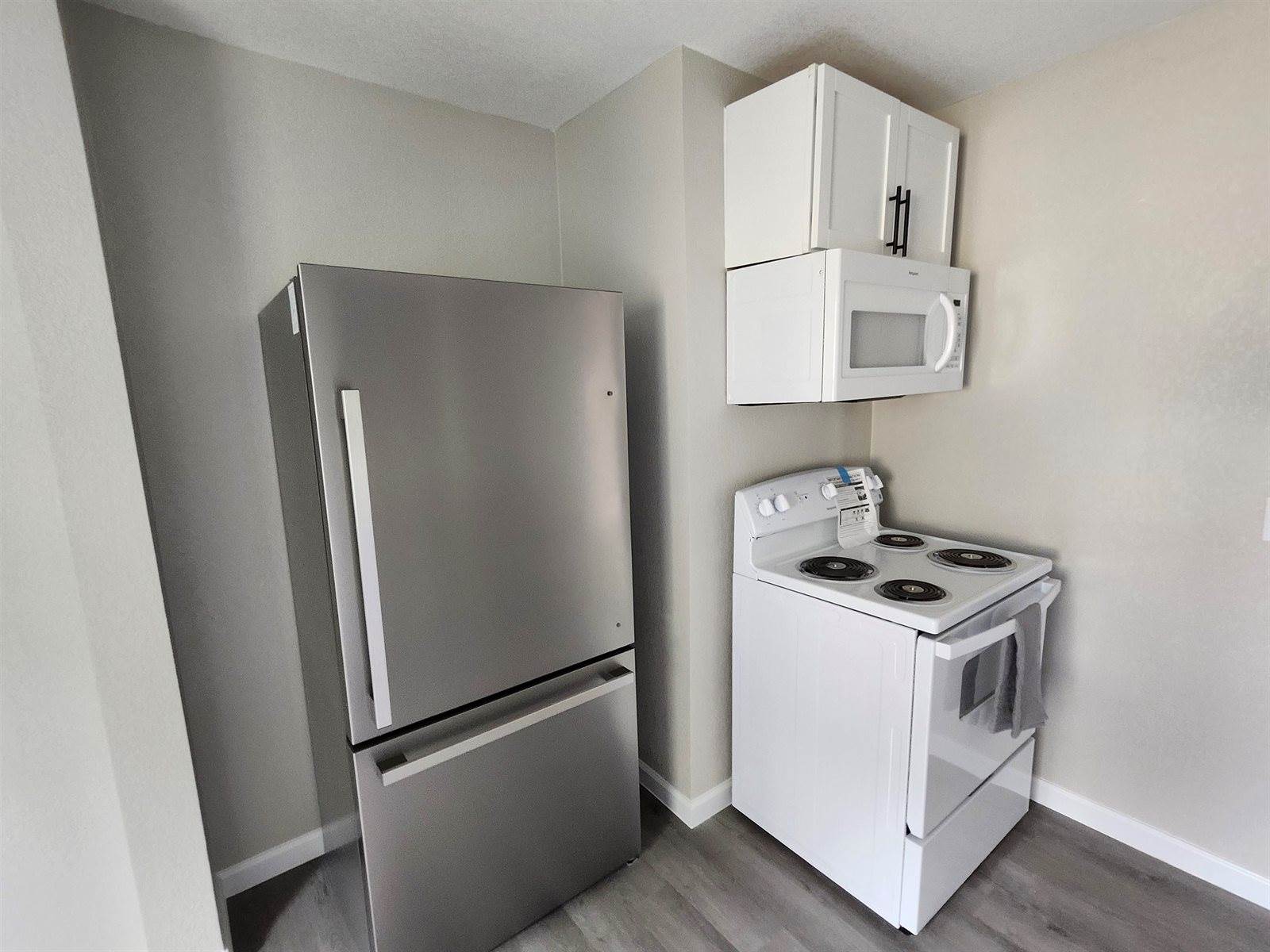 1739 North Green St, Wichita, KS 67214