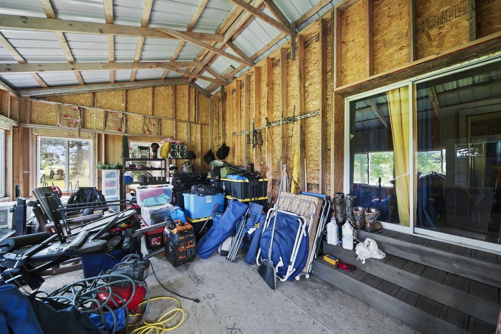 7433 Milan Oakville Road, Milan, MI 48160
