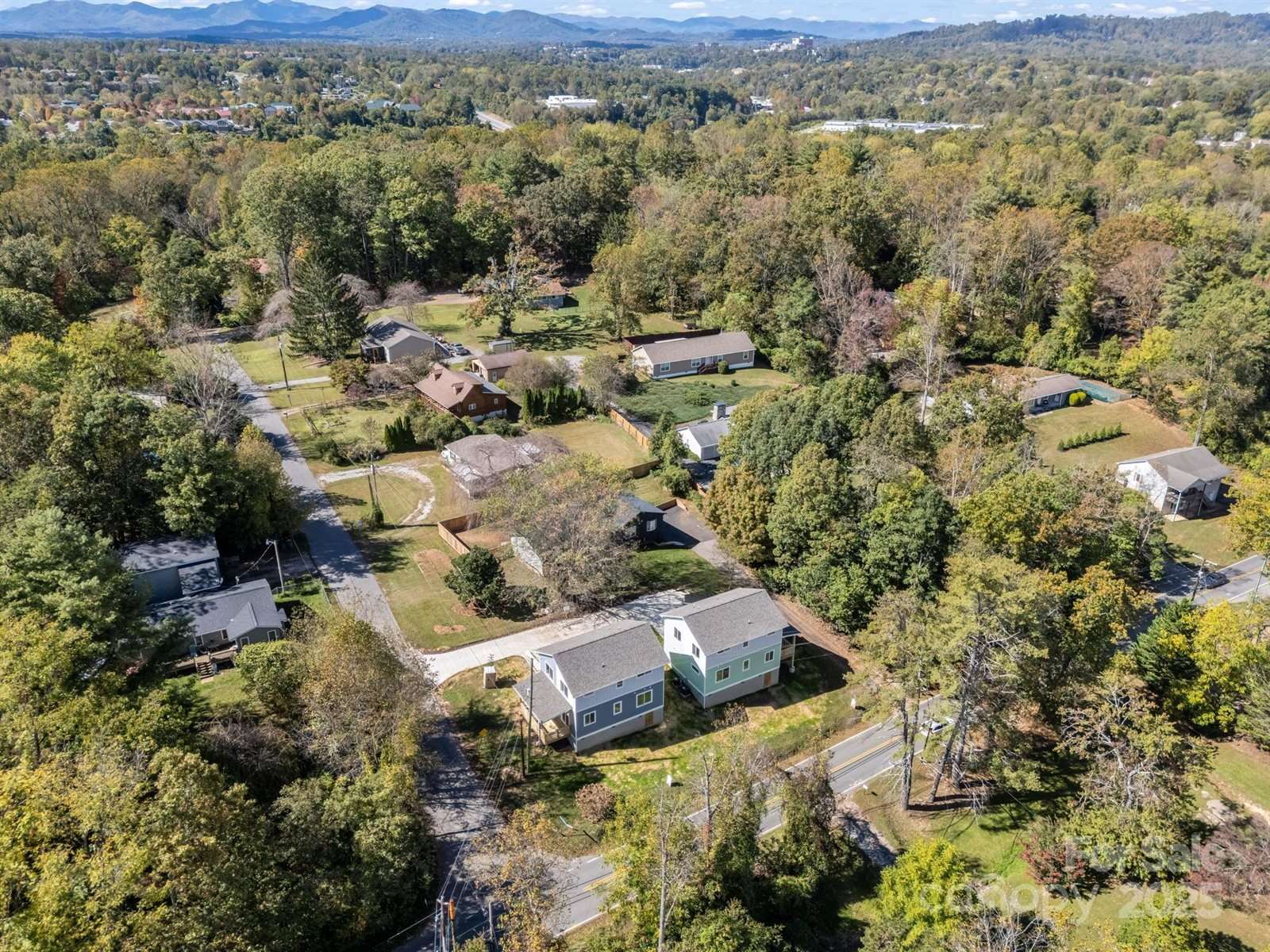 1 Pinnacle View Road, Asheville, NC 28803