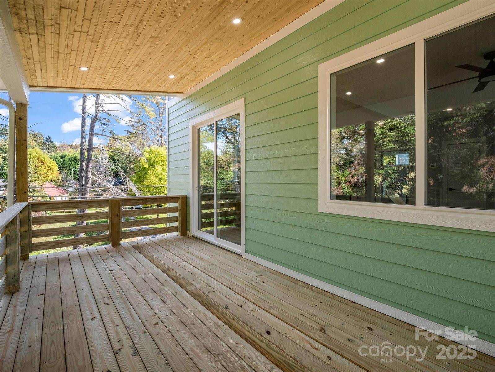 3 Pinnacle View Road, Asheville, NC 28803