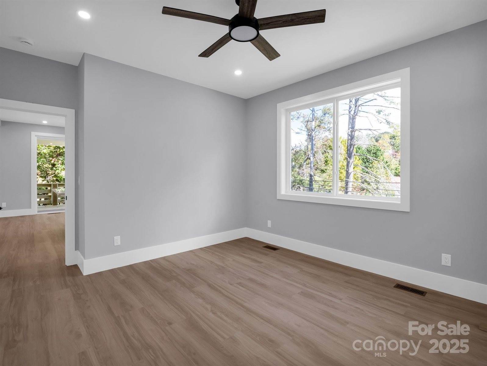 3 Pinnacle View Road, Asheville, NC 28803