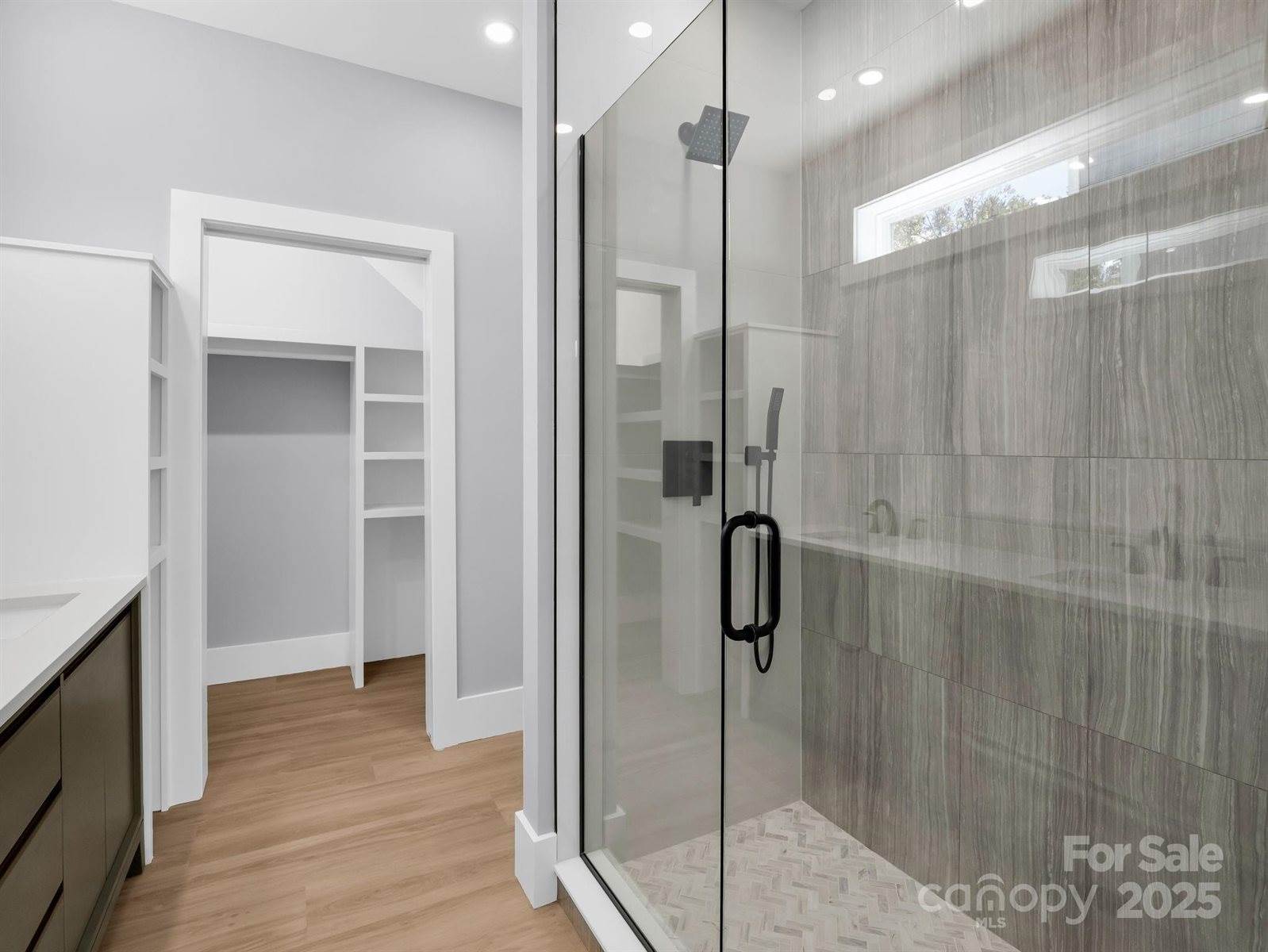 3 Pinnacle View Road, Asheville, NC 28803