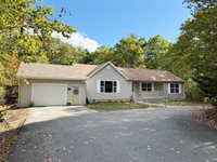 167 Lakes Lane, Ellsworth, ME 04605