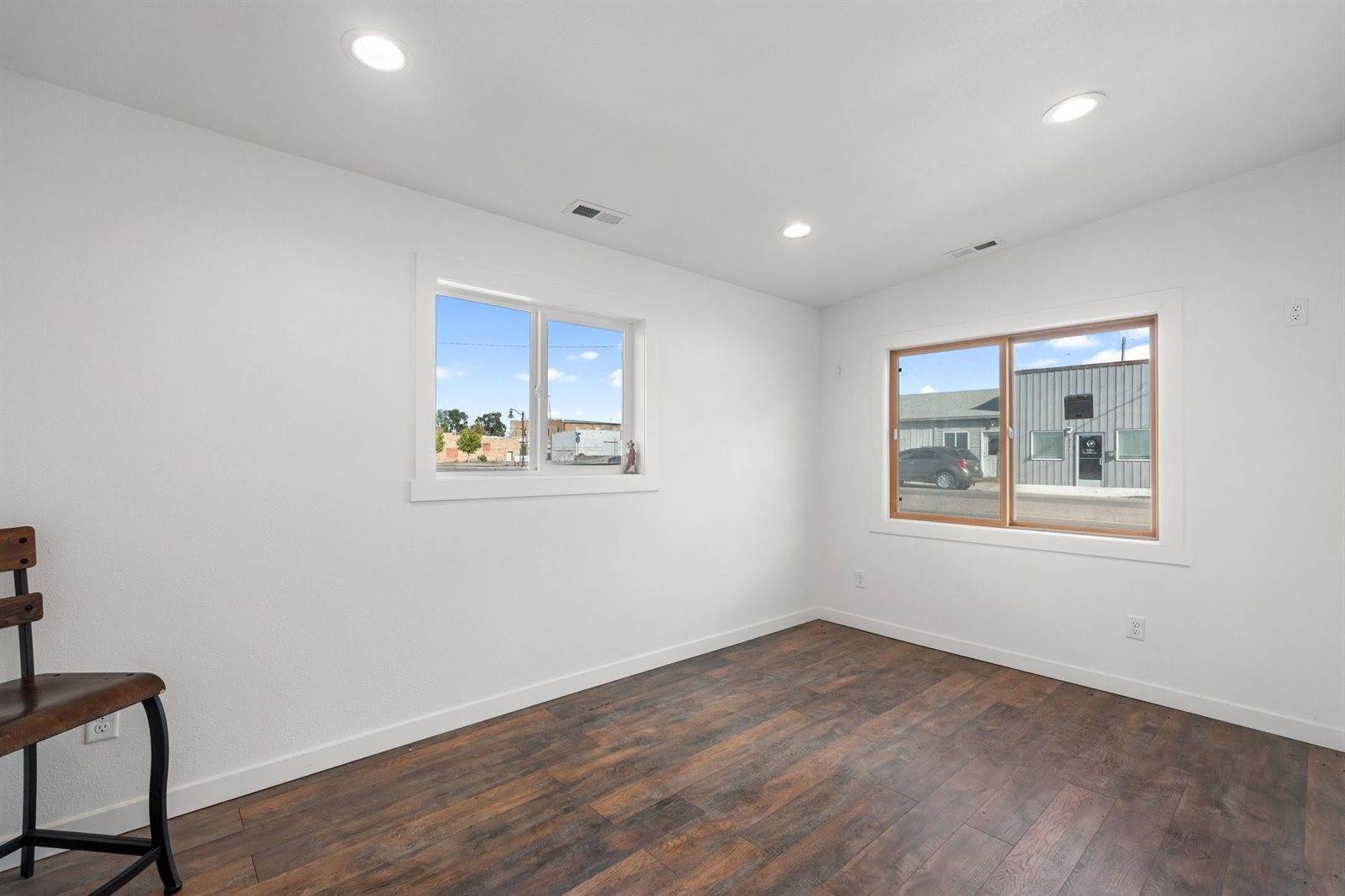 616 Fort Hall Avenue, American Falls, ID 83211