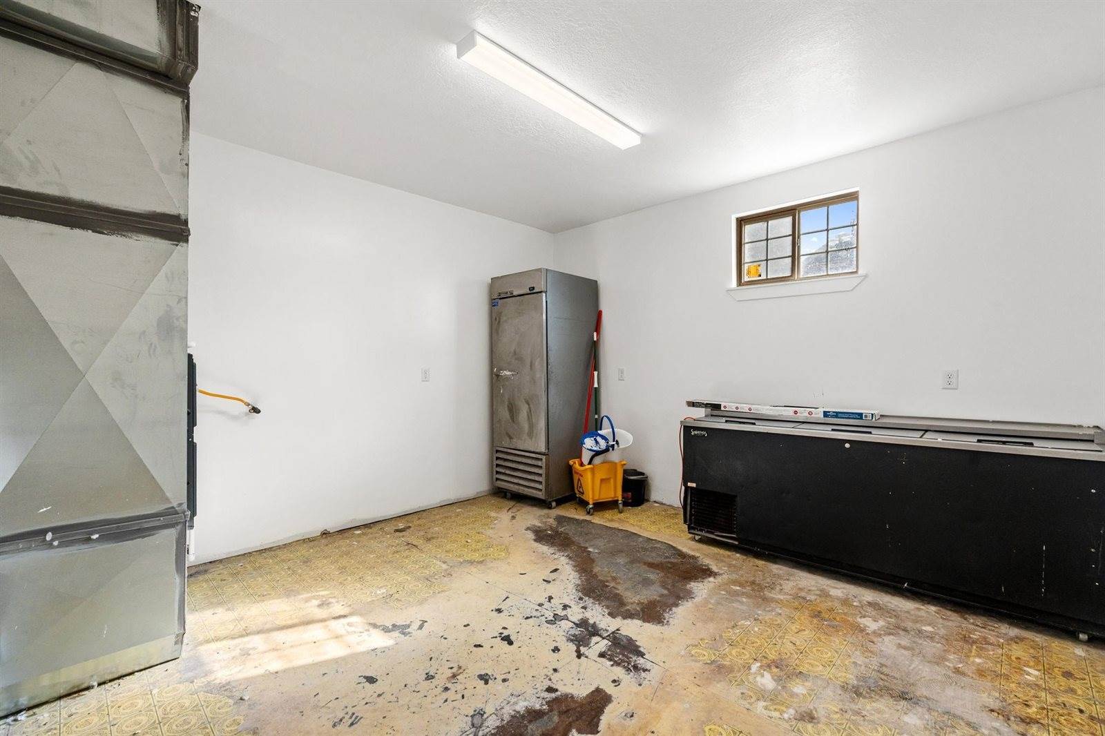 616 Fort Hall Avenue, American Falls, ID 83211