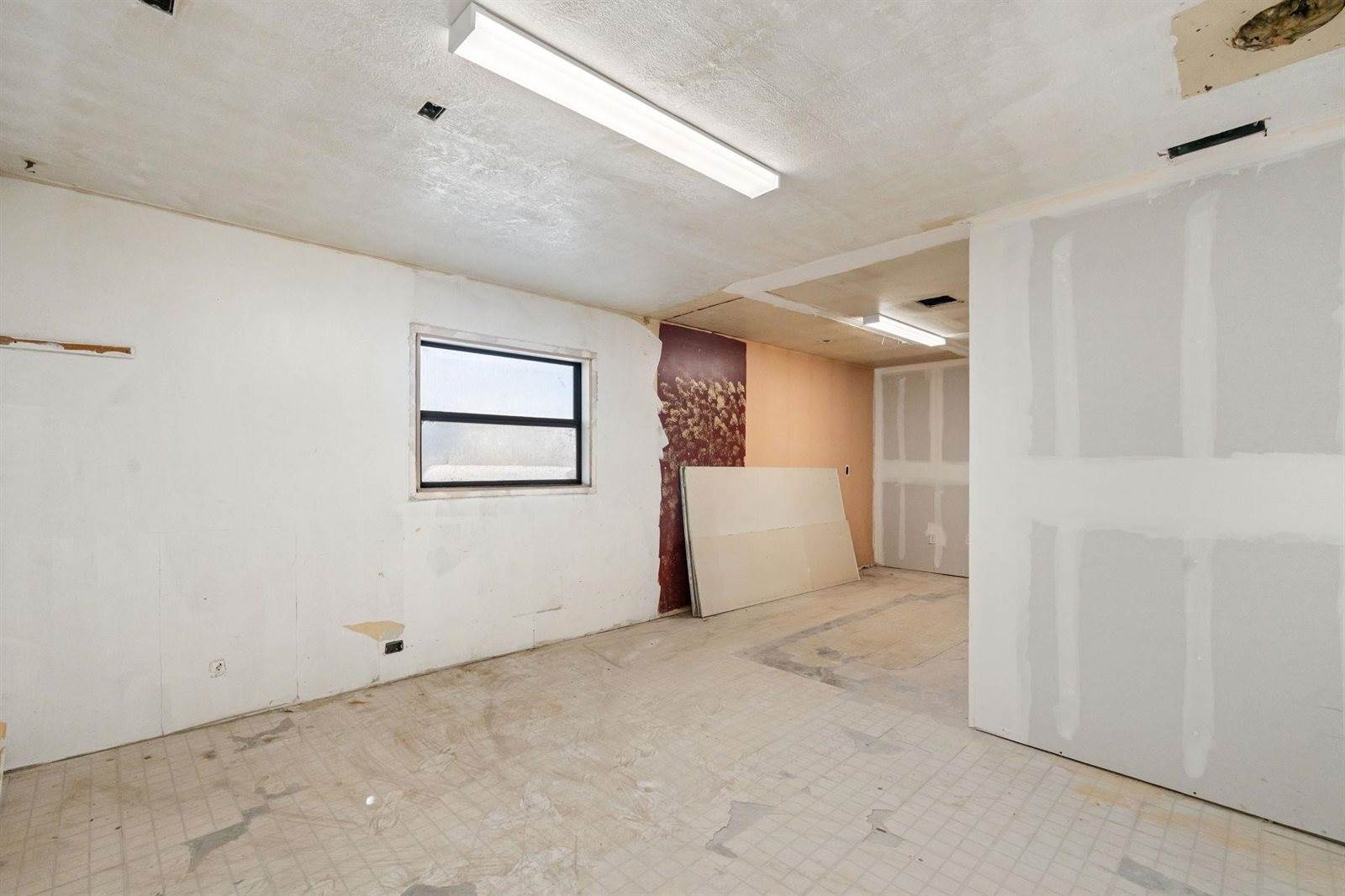 616 Fort Hall Avenue, American Falls, ID 83211