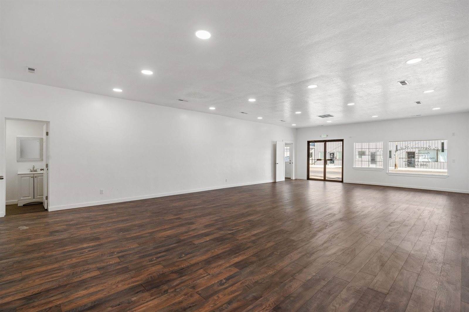 616 Fort Hall Avenue, American Falls, ID 83211