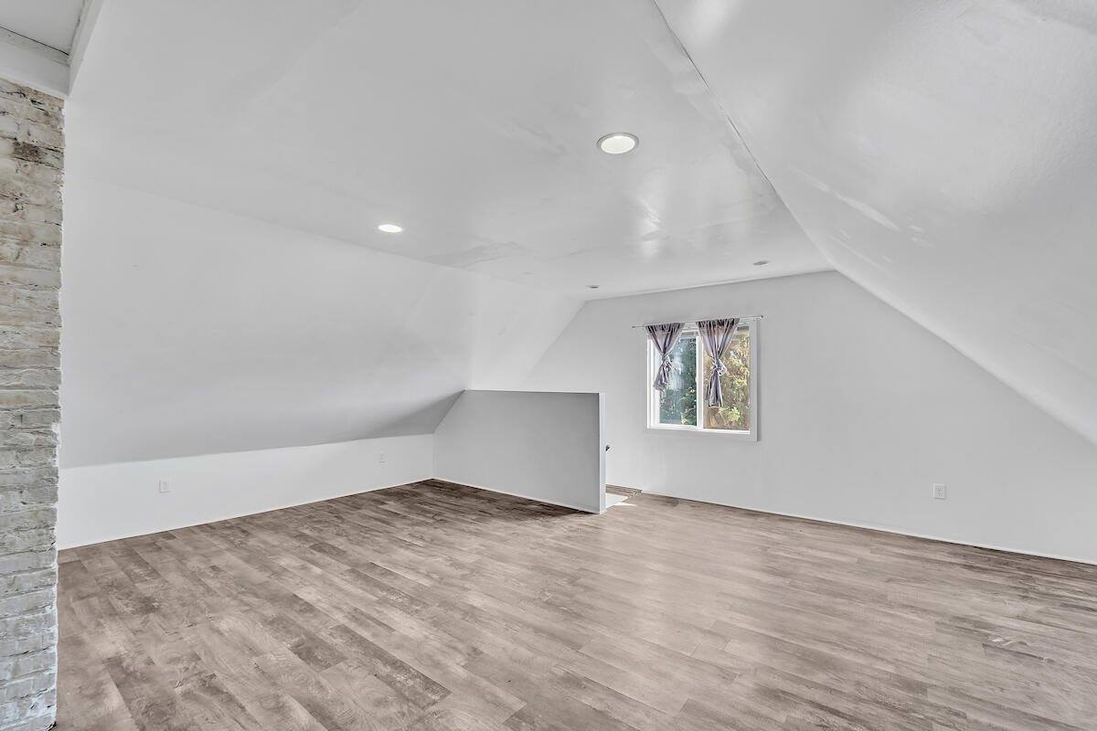 2450 South 7th St, Milwaukee, WI 53215