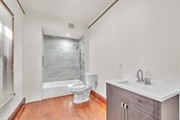 2450 South 7th St, Milwaukee, WI 53215