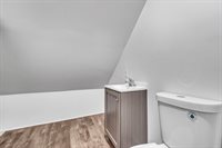 2450 South 7th St, Milwaukee, WI 53215