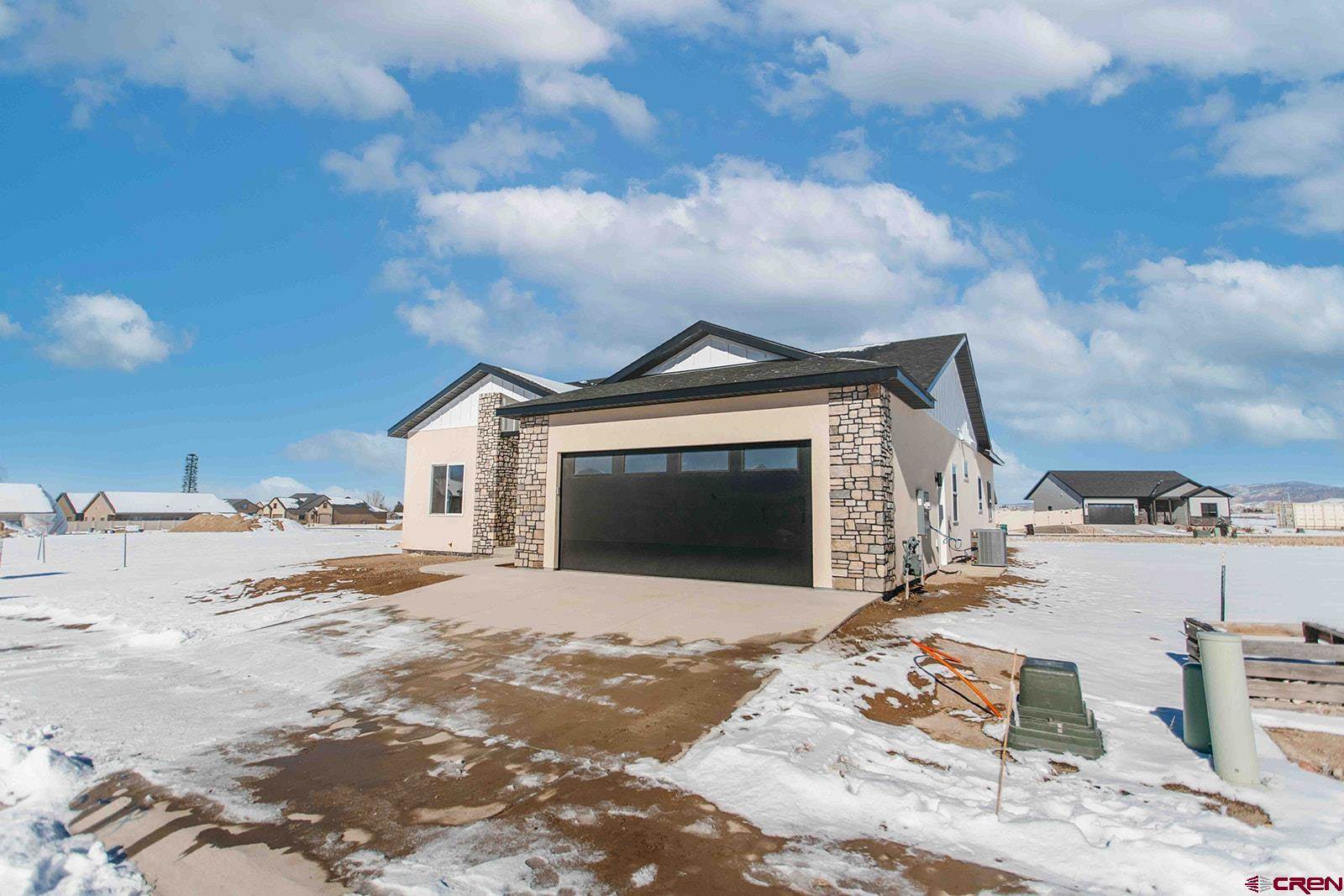 3415 Kestrel Loop, Montrose, CO 81401