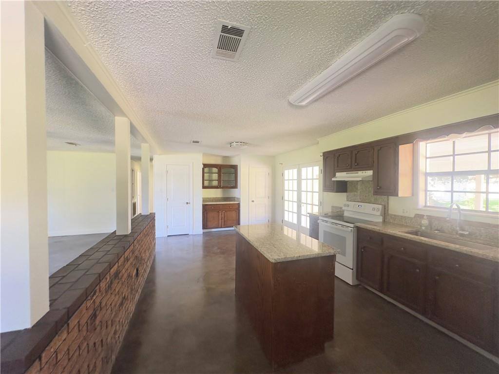 48161 Galaforo Road, Tickfaw, LA 70466