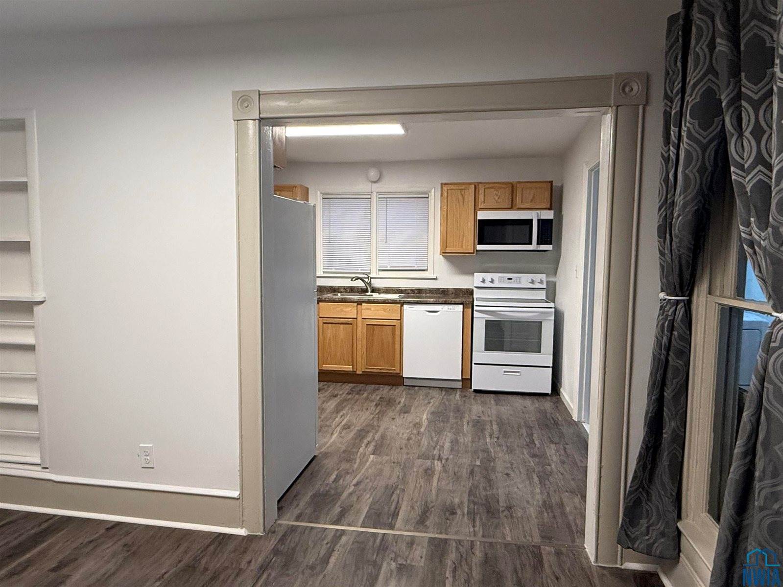 501 S 1st St, Akron, IA 51001