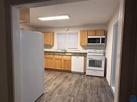 501 S 1st St, Akron, IA 51001