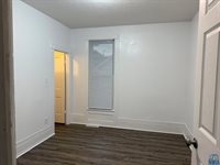 501 S 1st St, Akron, IA 51001