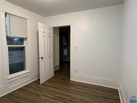 501 S 1st St, Akron, IA 51001