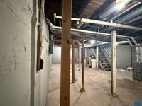 501 S 1st St, Akron, IA 51001