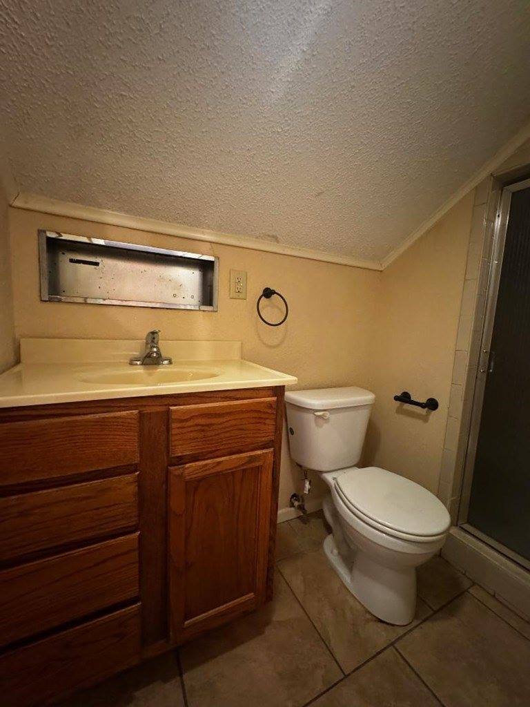 2520 South Stateline Ave, Texarkana, TX 75501