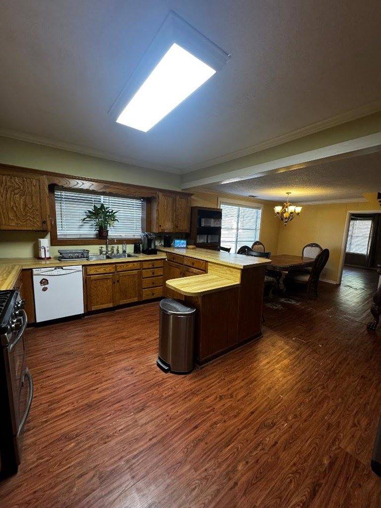 2520 South Stateline Ave, Texarkana, TX 75501