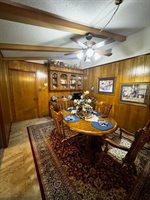 2 South Pineview Dr, Texarkana, TX 75501